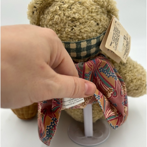 COUNTRY TIME Vintage Handmade 1996 Teddy Bear on Stand - Picture 5 of 8